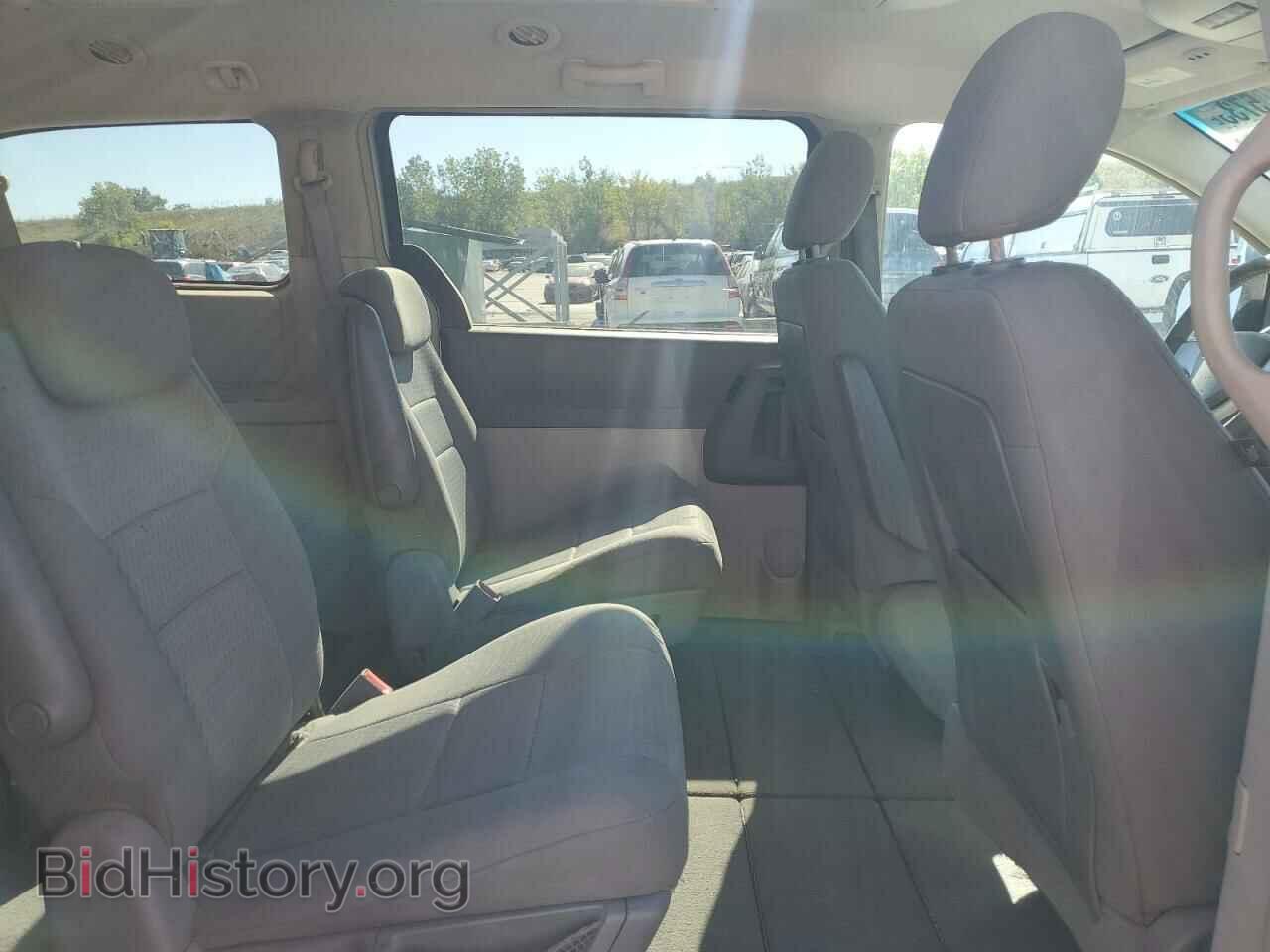 2008 CHRYSLER MINIVAN - VIN: 2A8HR54P28R777044 - Фото 11