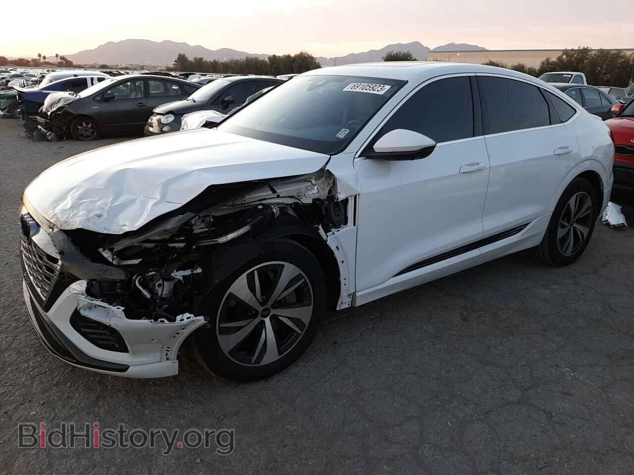 Фотография WA1CAAGE3RB016965 - AUDI Q8 E-TRON 2024