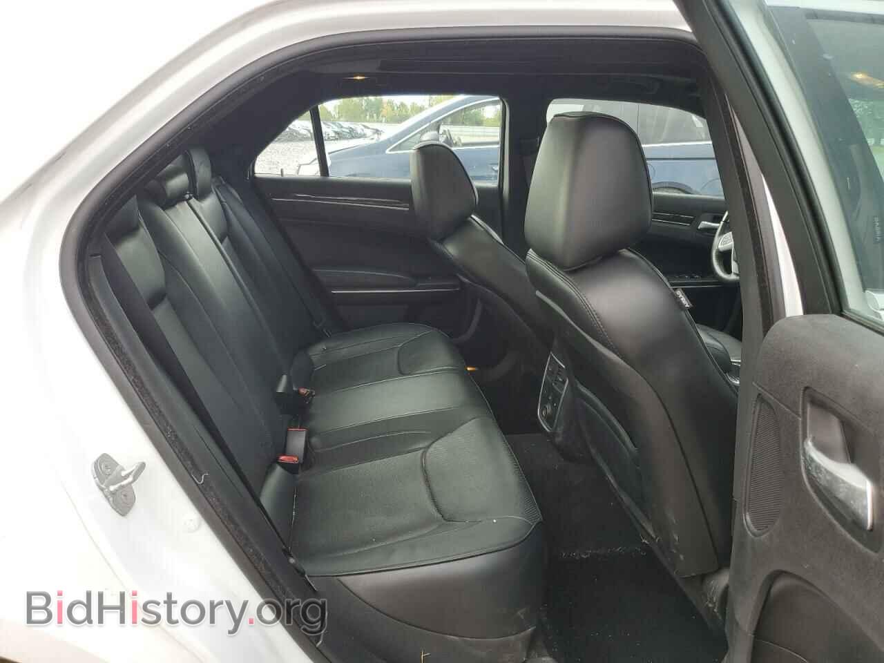 2014 CHRYSLER 300 - VIN: 2C3CCAKT1EH164480 - Фото 10