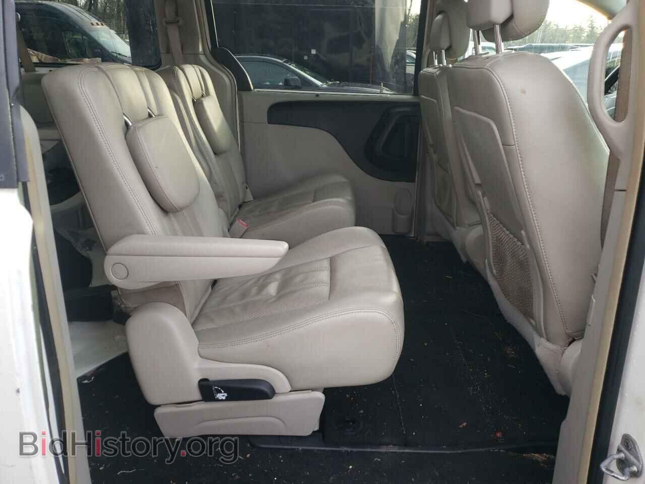 2011 CHRYSLER MINIVAN - VIN: 2A4RR8DG9BR682222 - Фото 6