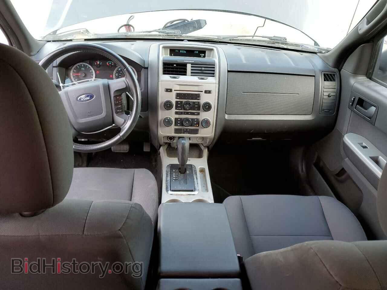 2011 FORD ESCAPE - VIN: 1FMCU0DG6BKA61042 - Фото 8