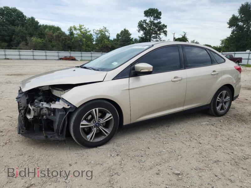 2017 Ford FOCUS SE (VIN 1FADP3FE4HL221036) — фото 1 из 12, Copart, повреждение: передняя часть