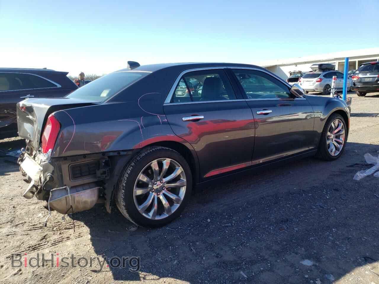 2017 CHRYSLER 300 - VIN: 2C3CCAET2HH526817 - Фото 3