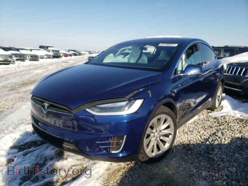 2016 Tesla MODEL X (VIN 5YJXCAE29GF030194) — фото 2 из 10
