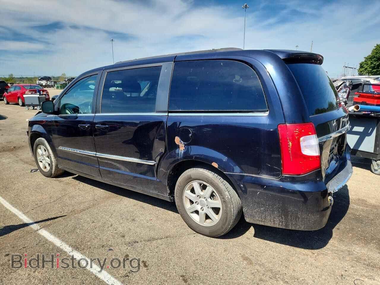2011 CHRYSLER MINIVAN - VIN: 2A4RR5DG9BR636985 - Photo 2