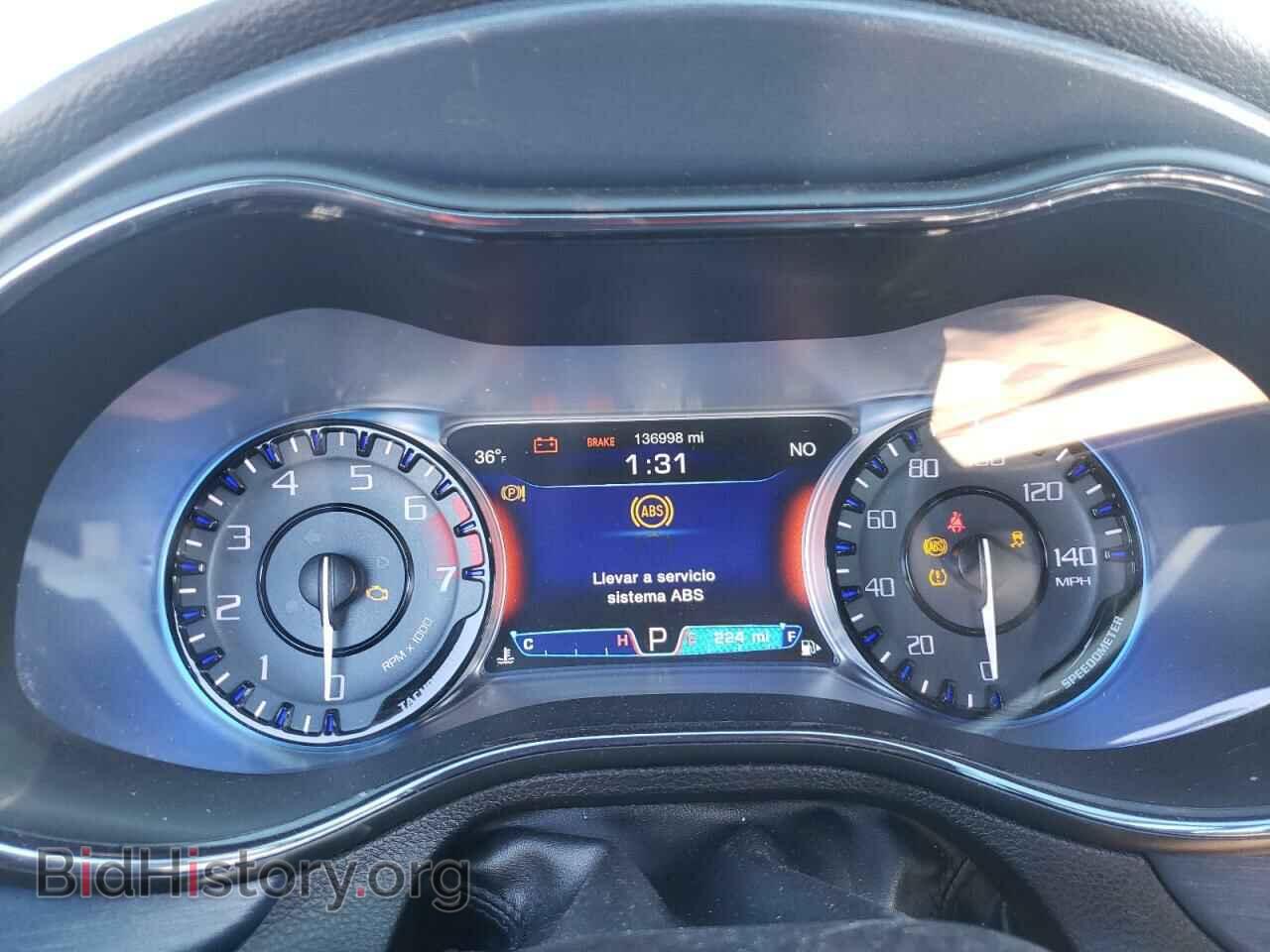 2016 CHRYSLER 200 - VIN: 1C3CCCBB3GN107100 - Фото 9