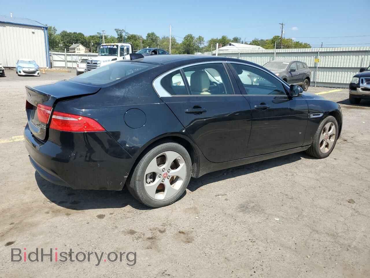 2017 JAGUAR XE - VIN: SAJAS4BNXHCP15510 - Фото 3