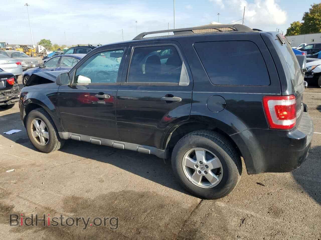 2009 FORD ESCAPE - VIN: 1FMCU03759KB01218 - Фото 2