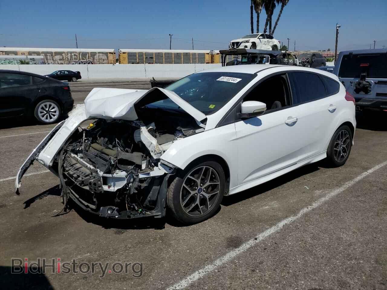 Photo 1FADP3K27GL297618 - FORD FOCUS 2016