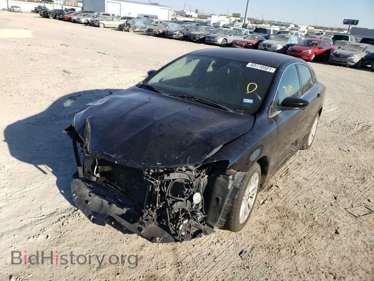2015 CHRYSLER 200 - VIN: 1C3CCCAB8FN601114 - Фото 2