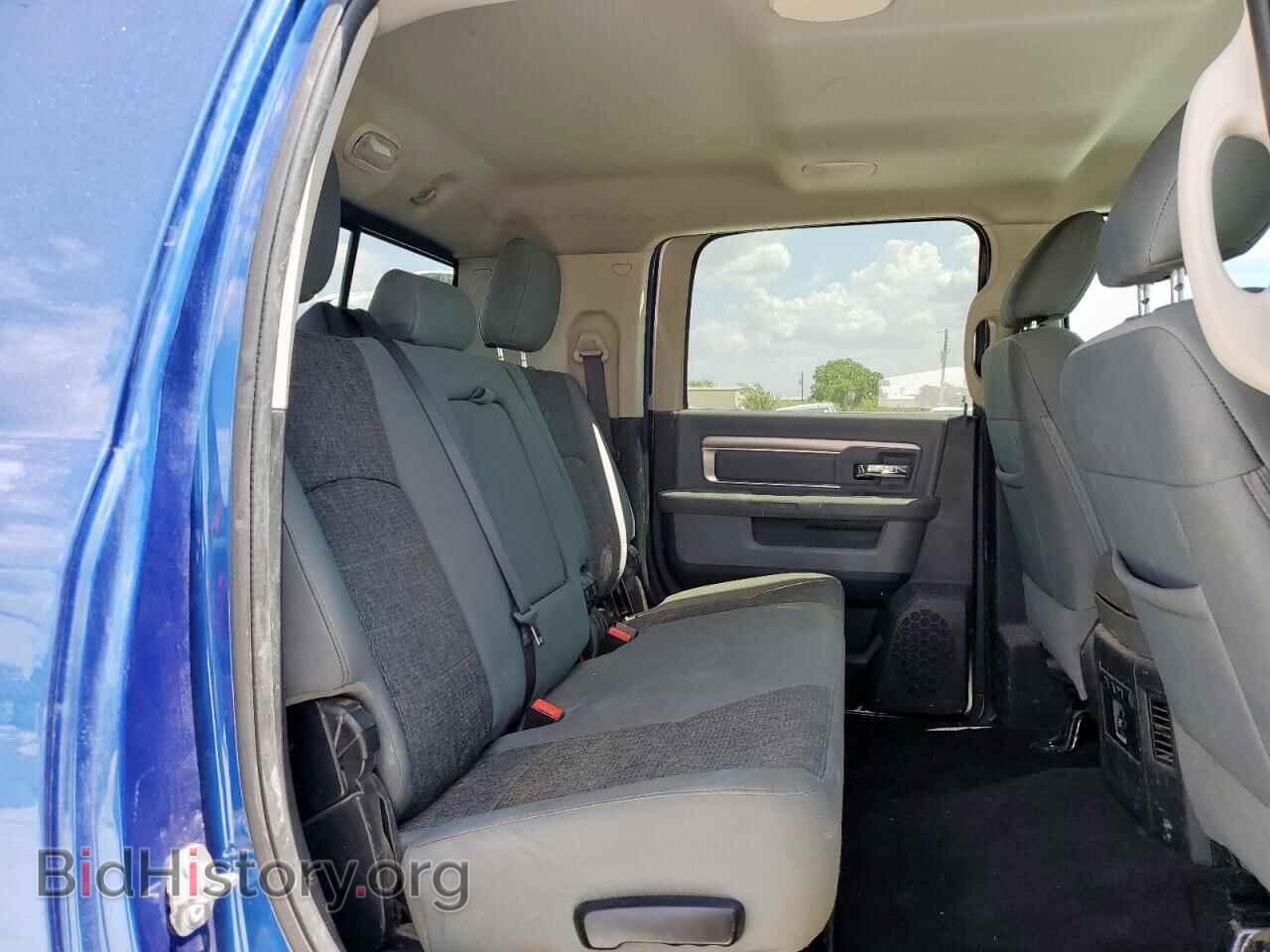 2017 RAM All Models - VIN: 3C6UR5ML5HG648554 - Photo 10