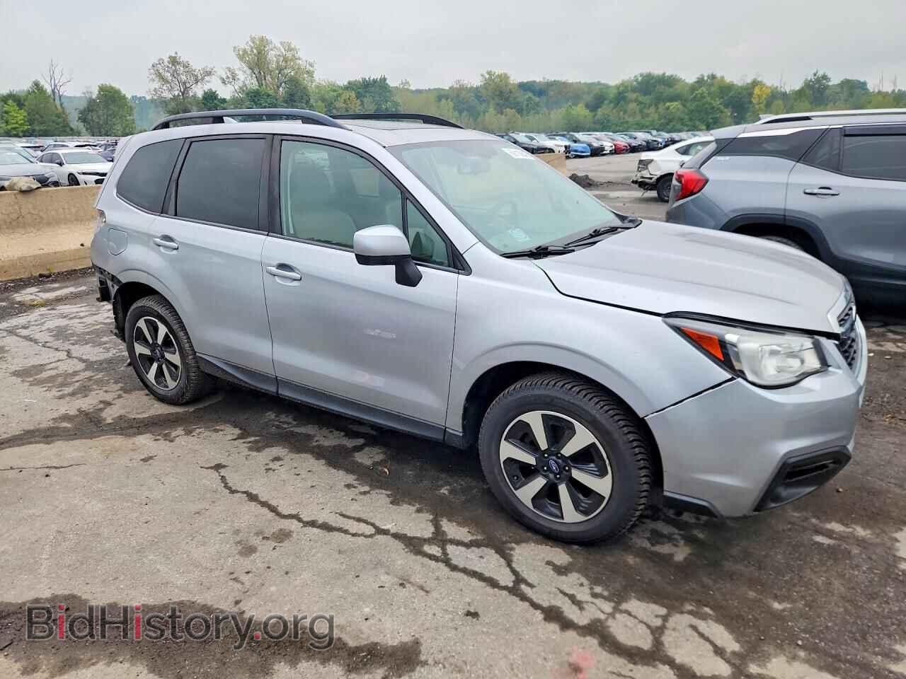 2017 SUBARU FORESTER - VIN: JF2SJAEC6HH519874 - Фото 4