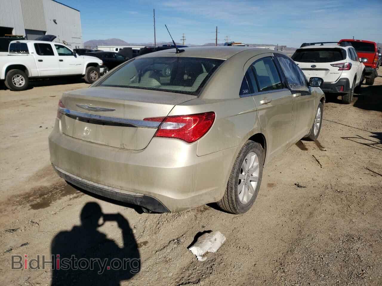 2011 CHRYSLER 200 - VIN: 1C3BC1FG7BN522614 - Фото 4