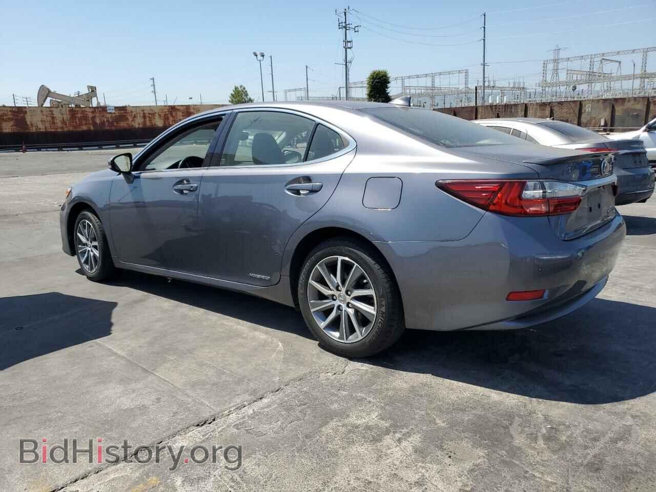 2016 LEXUS ES300 - VIN: JTHBW1GG1G2124582 - Фото 2