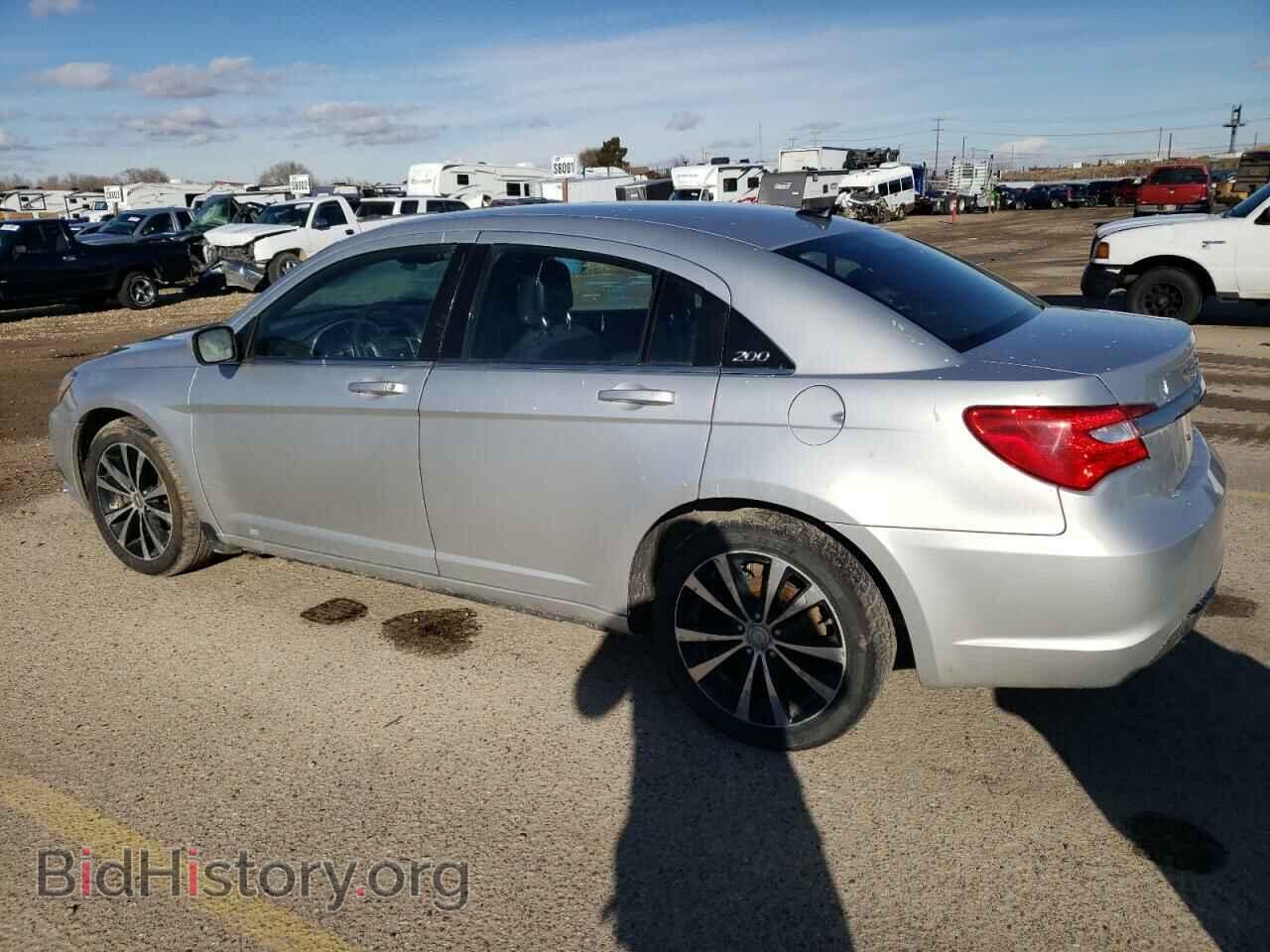 2012 CHRYSLER 200 - VIN: 1C3CCBBG6CN297071 - Фото 2