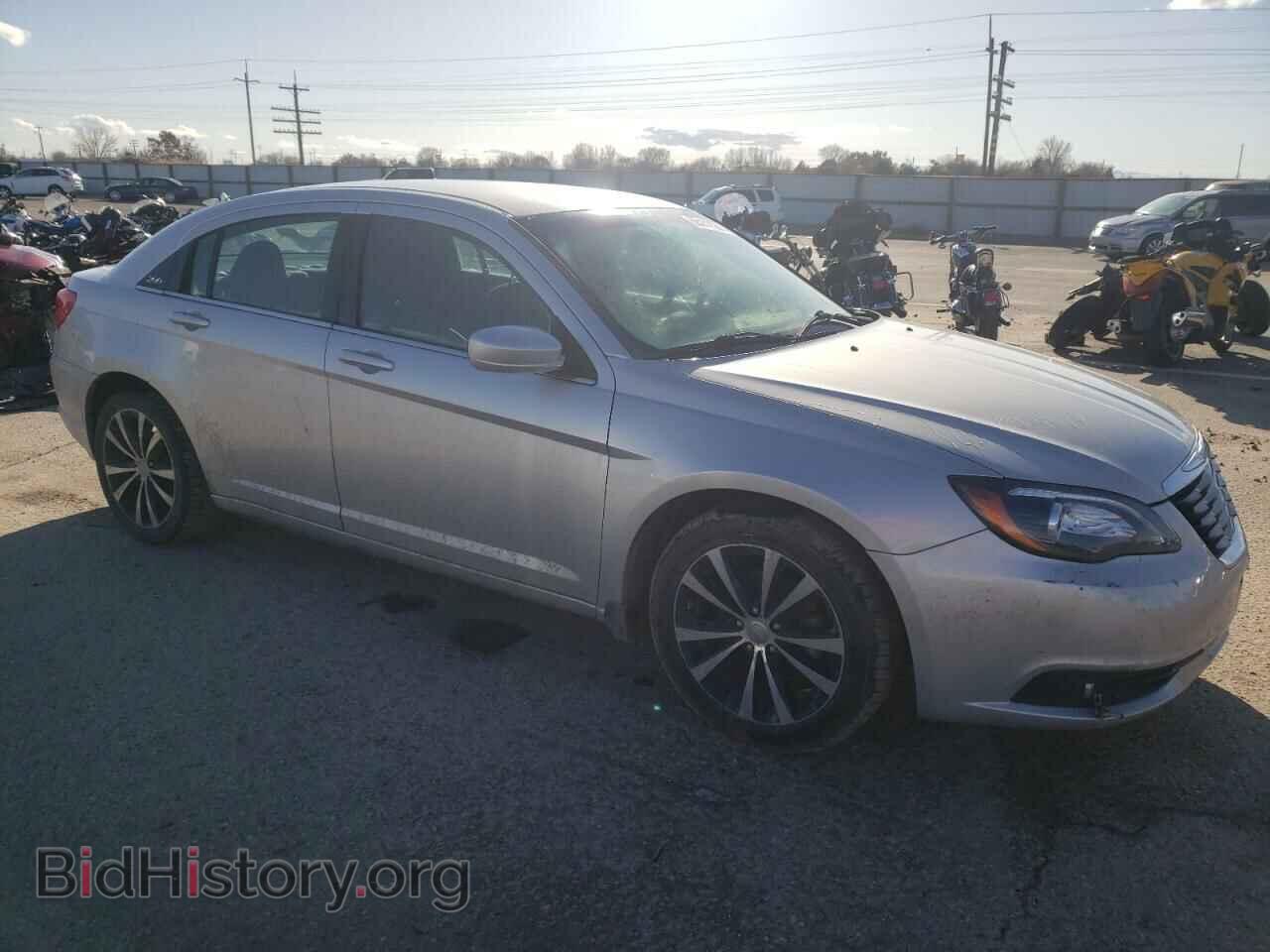 2012 CHRYSLER 200 - VIN: 1C3CCBBG6CN297071 - Фото 4