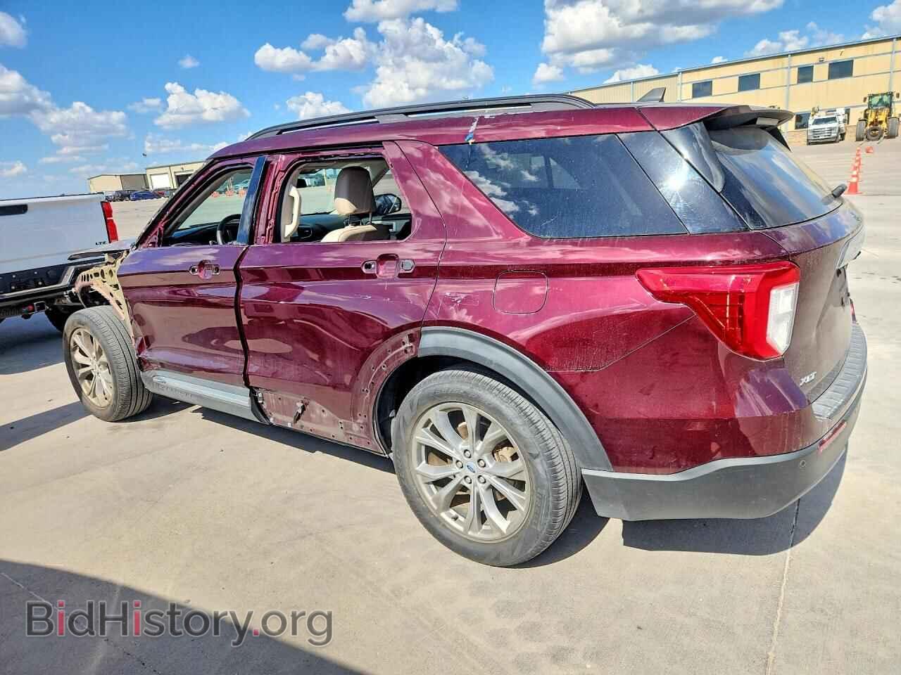 2022 FORD EXPLORER - VIN: 1FMSK7DHXNGB64233 - Photo 2
