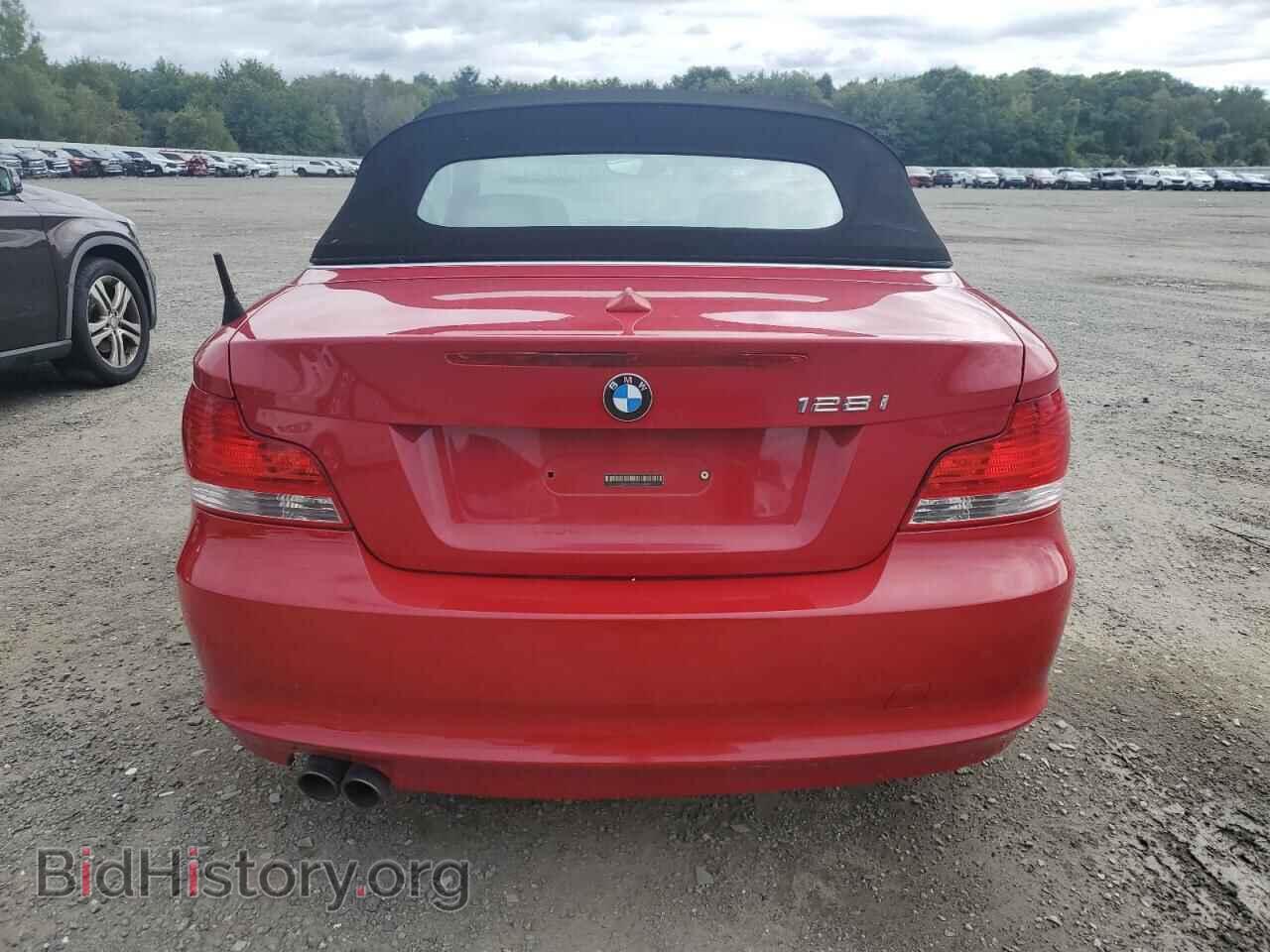 2011 BMW 1 SERIES - VIN: WBAUN1C50BVH83147 - Фото 6