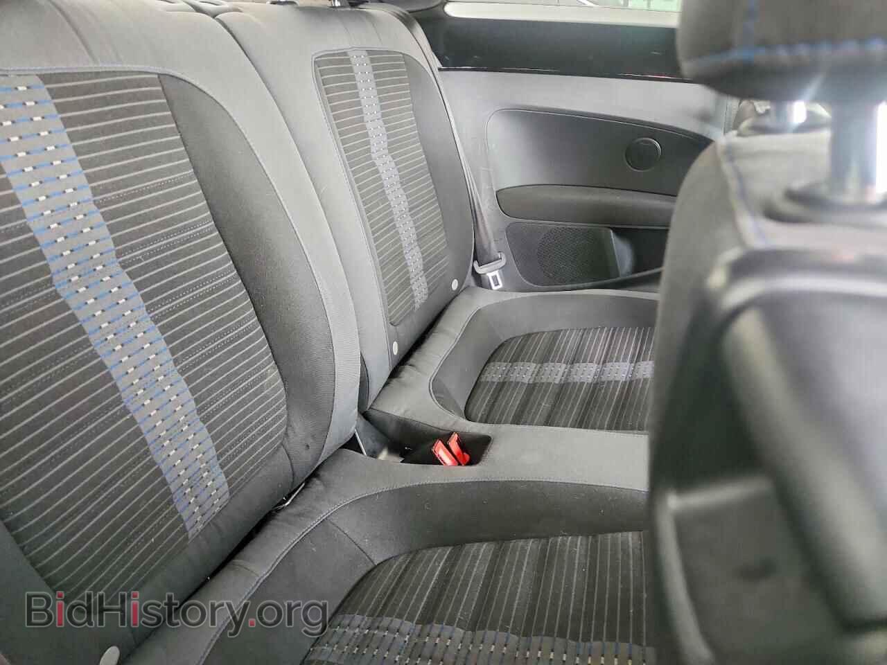 2012 VOLKSWAGEN BEETLE - VIN: 3VWVA7AT7CM656764 - Фото 10