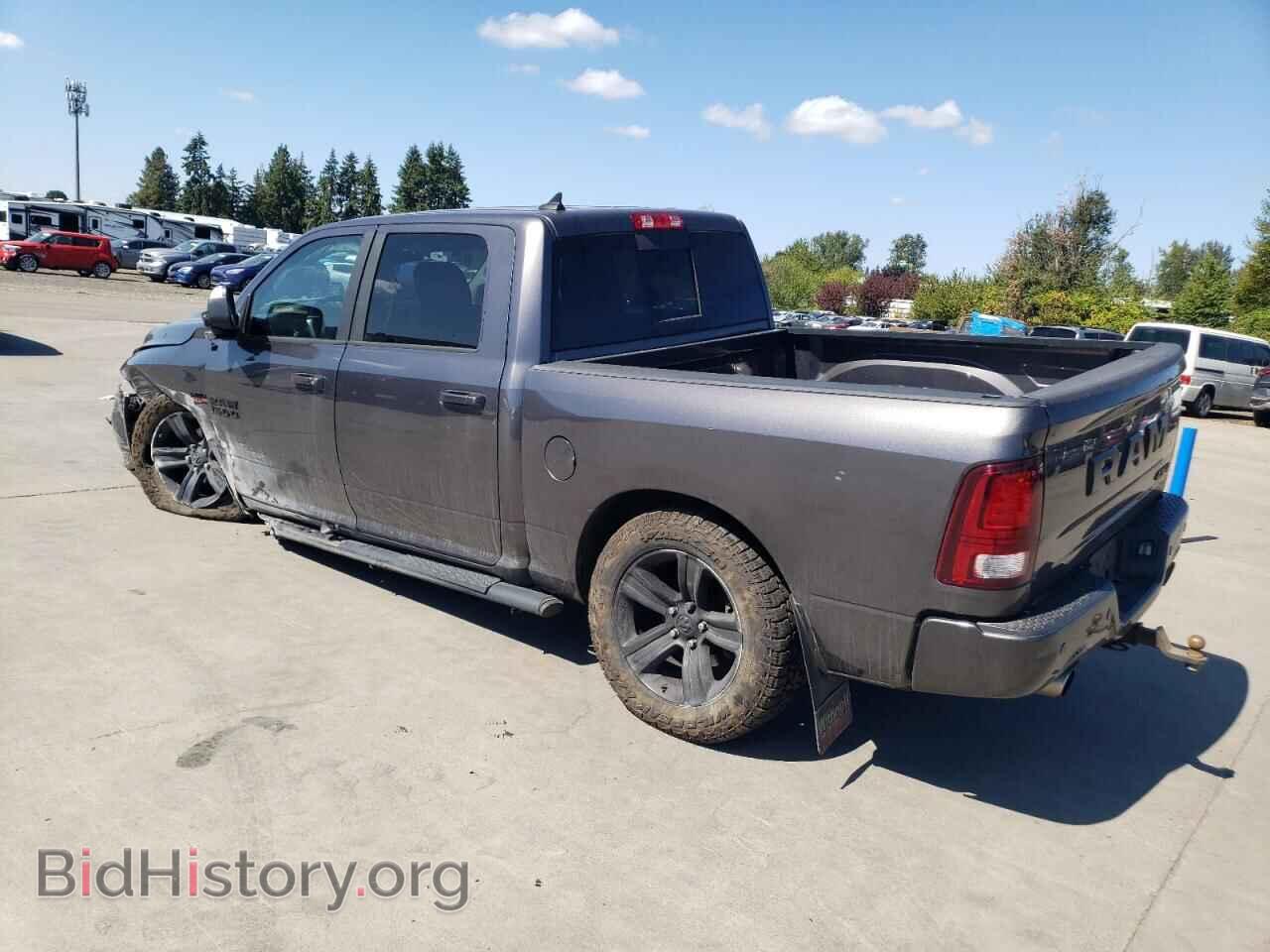 2017 RAM 1500 - VIN: 1C6RR7MT2HS754597 - Photo 2