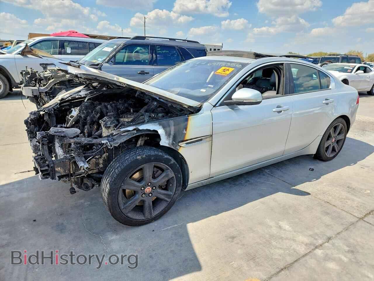 Фотография SAJAD4BG6HA963227 - JAGUAR XE 2017