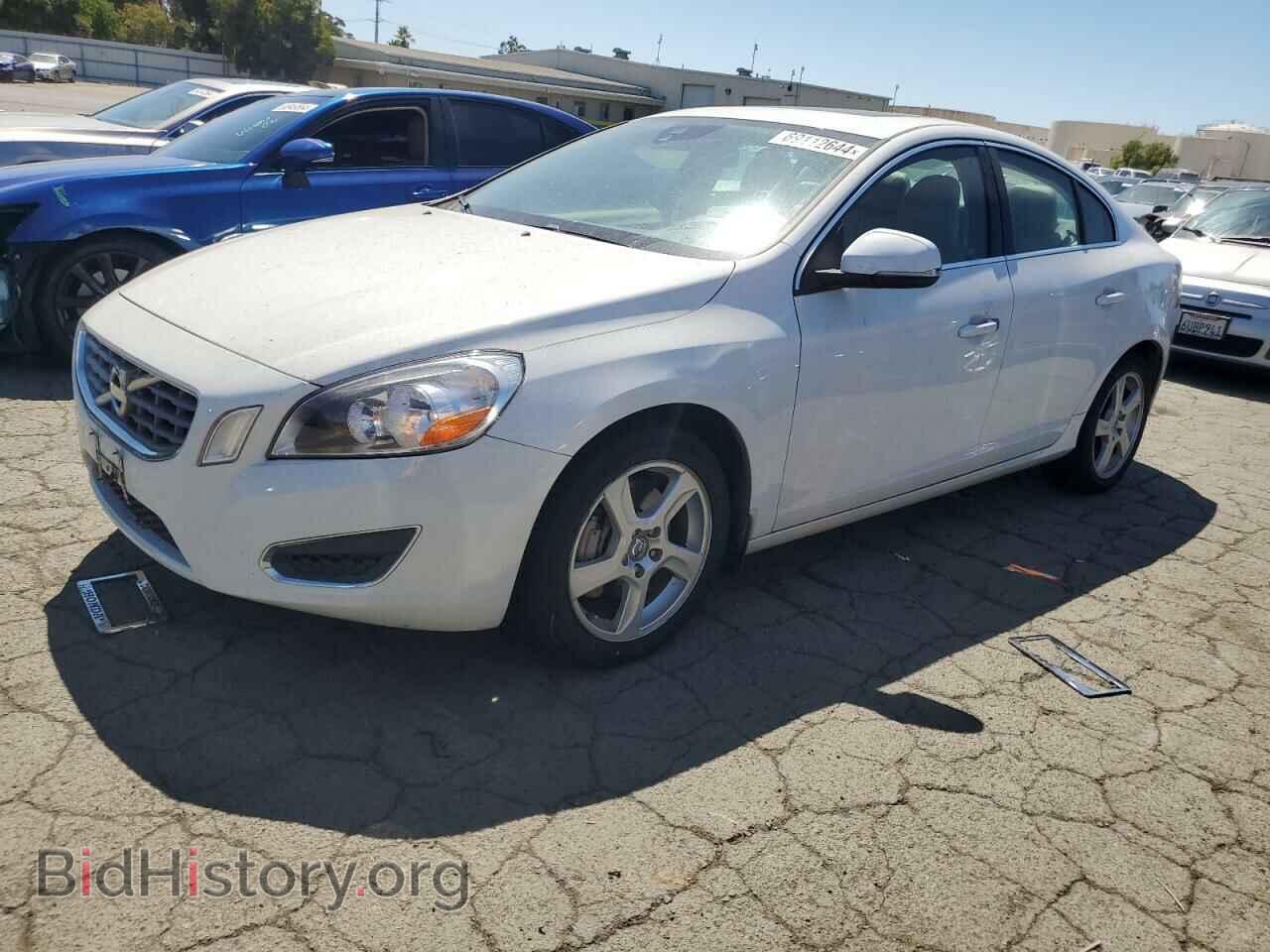 Photo YV1622FS1C2118344 - VOLVO S60 2012