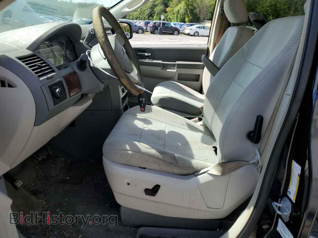 2010 CHRYSLER MINIVAN - VIN: 2A4RR4DE8AR162373 - Photo 7