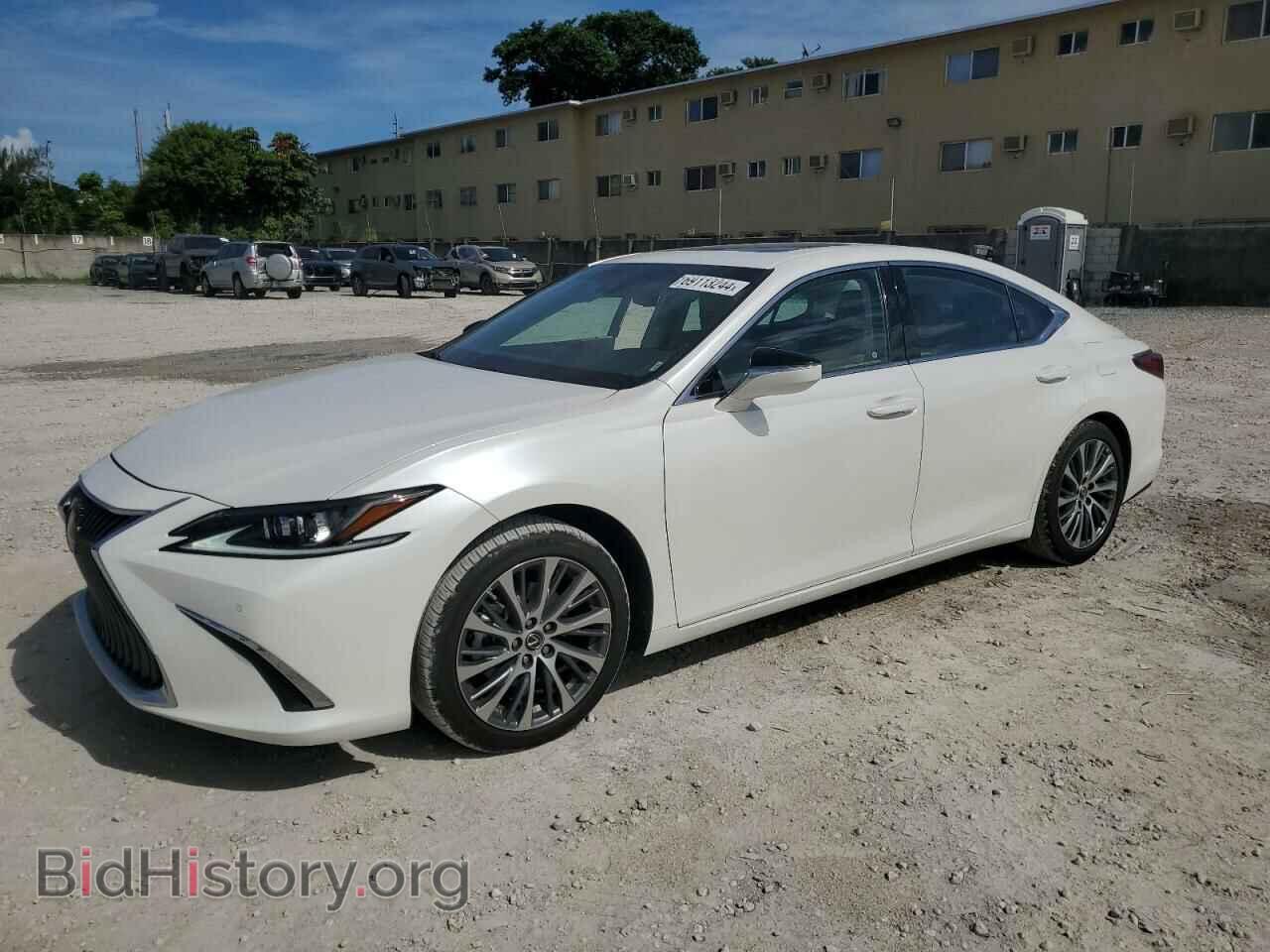 Фотография 58ADZ1B18MU101034 - LEXUS ES350 2021
