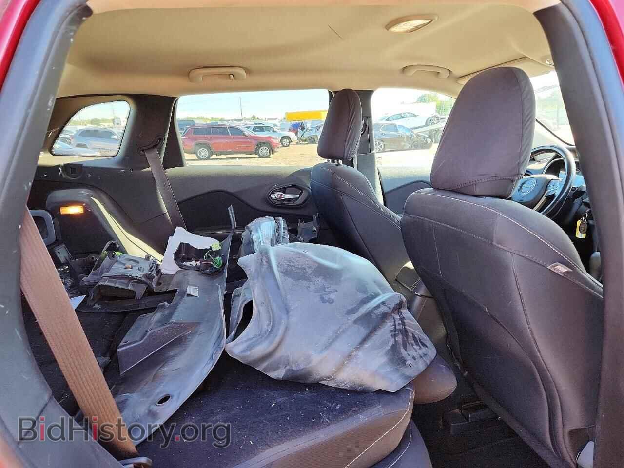 2015 JEEP CHEROKEE - VIN: 1C4PJLCB3FW694330 - Photo 11