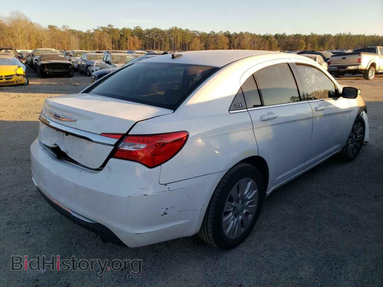 2013 CHRYSLER 200 - VIN: 1C3CCBAB3DN722267 - Фото 4