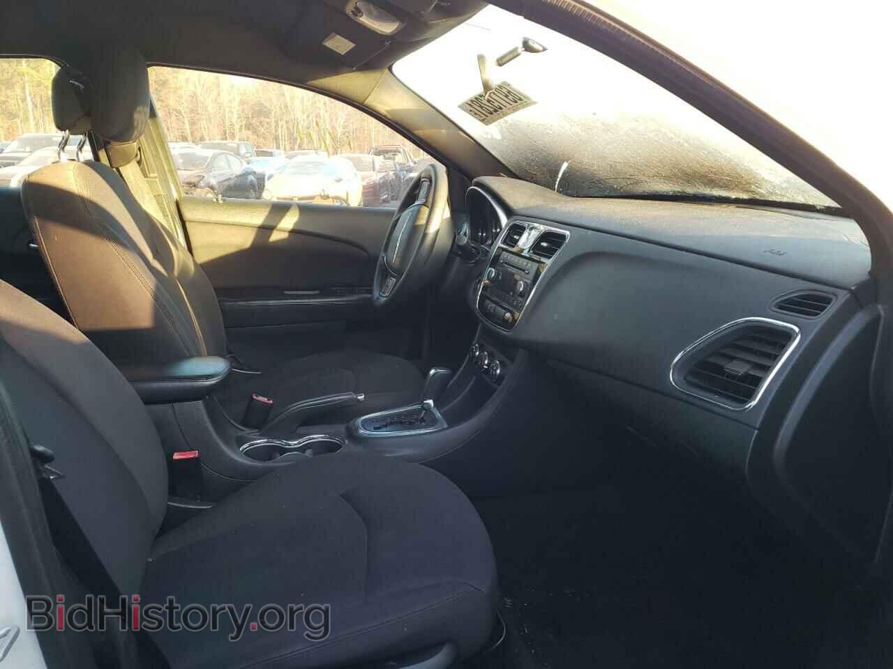 2013 CHRYSLER 200 - VIN: 1C3CCBAB3DN722267 - Фото 5