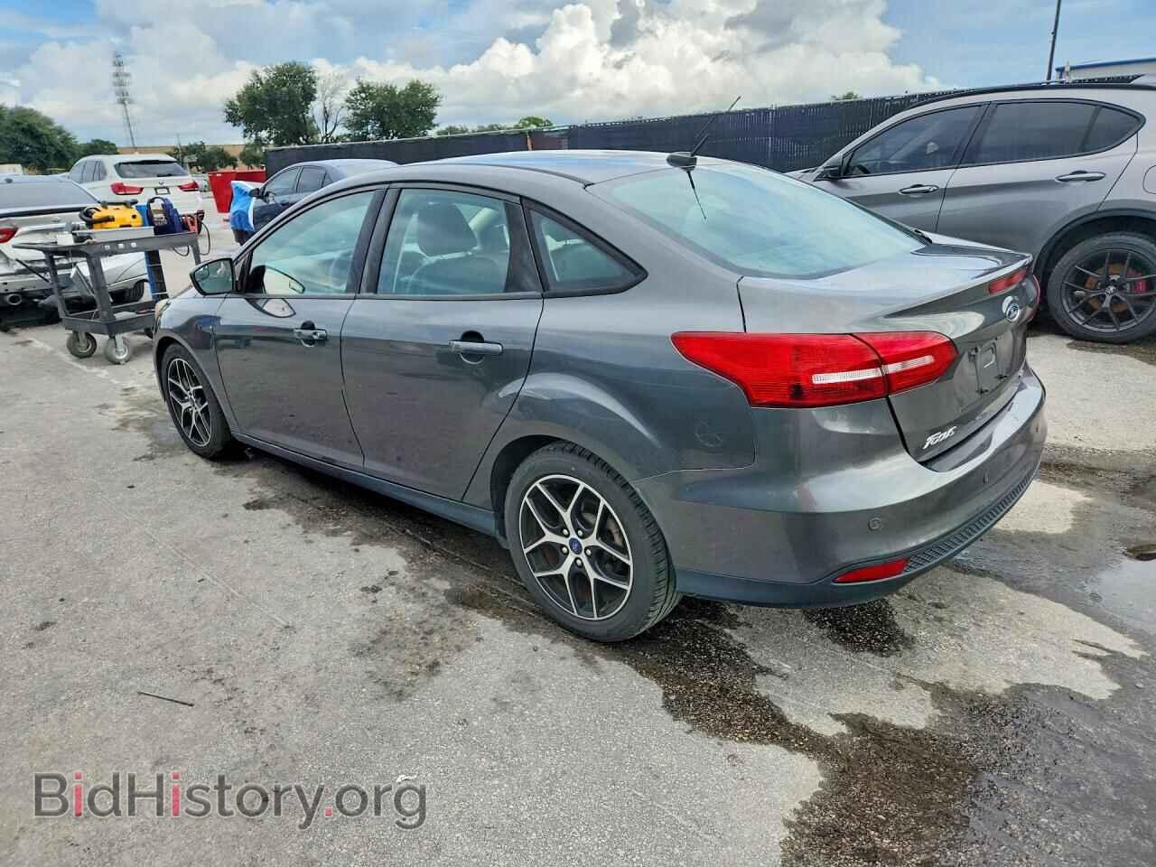 2017 FORD FOCUS - VIN: 1FADP3H22HL218817 - Photo 2