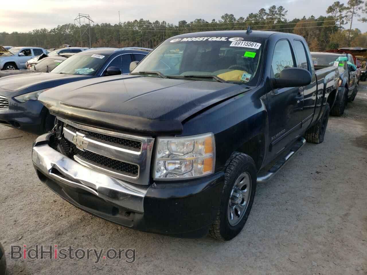 2010 CHEVROLET SILVERADO - VIN: 1GCSCREA8AZ253490 - Фото 2