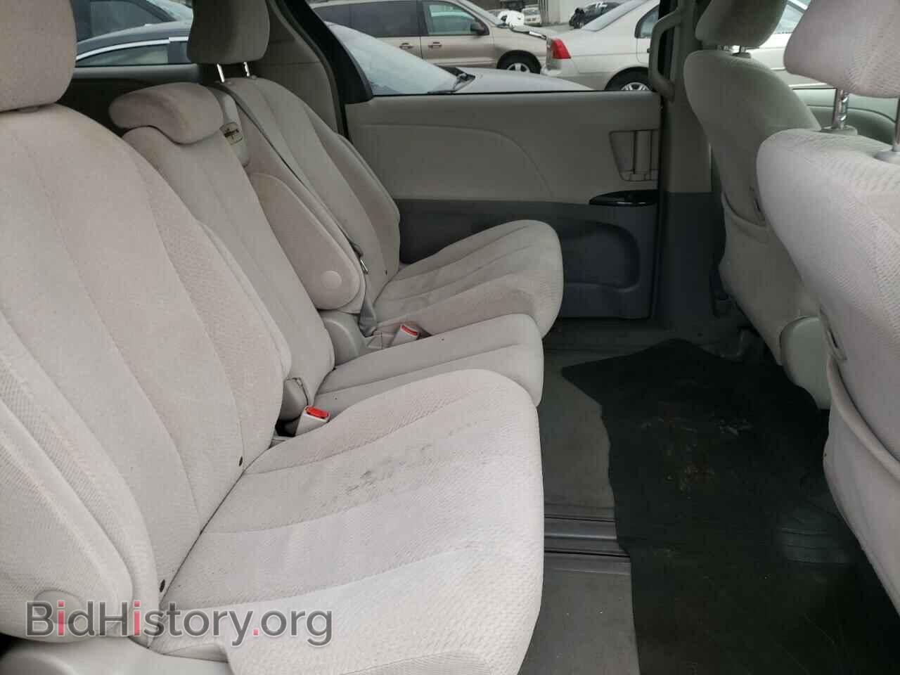 2012 TOYOTA SIENNA - VIN: 5TDKA3DC2CS014401 - Фото 6