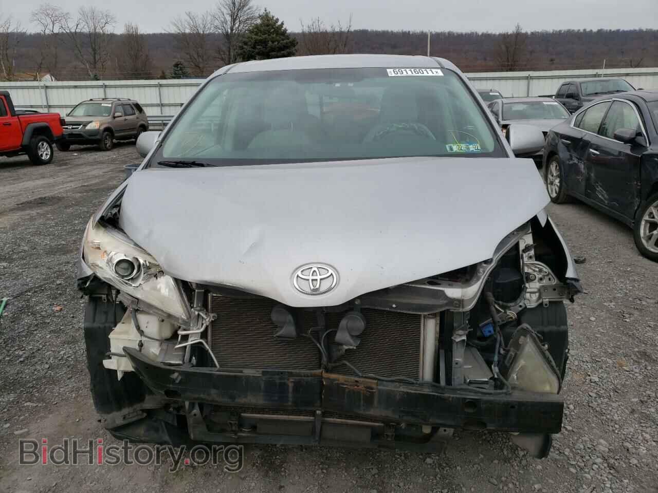 2012 TOYOTA SIENNA - VIN: 5TDKA3DC2CS014401 - Фото 9