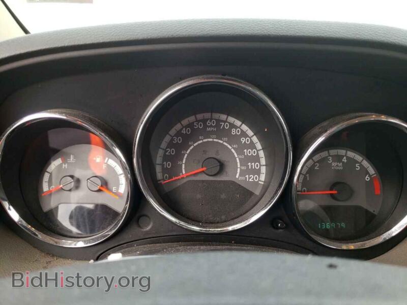 2010 Dodge CALIBER (VIN 1B3CB4HA2AD586448) — photo 9 of 12