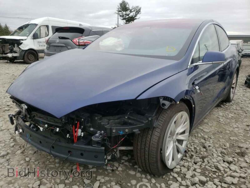 2019 Tesla MODEL X (VIN 5YJXCBE20KF184808) — photo 2 of 10
