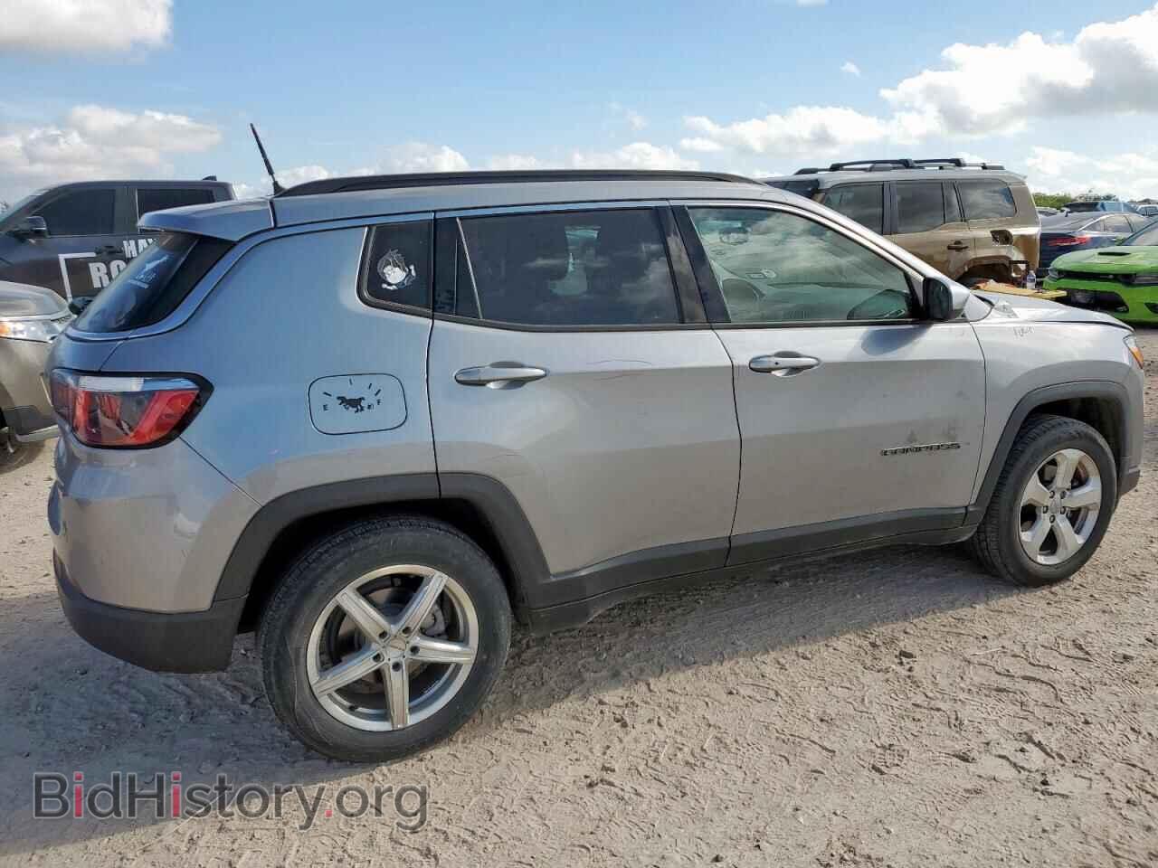 2018 JEEP COMPASS - VIN: 3C4NJCBB4JT193518 - Фото 3