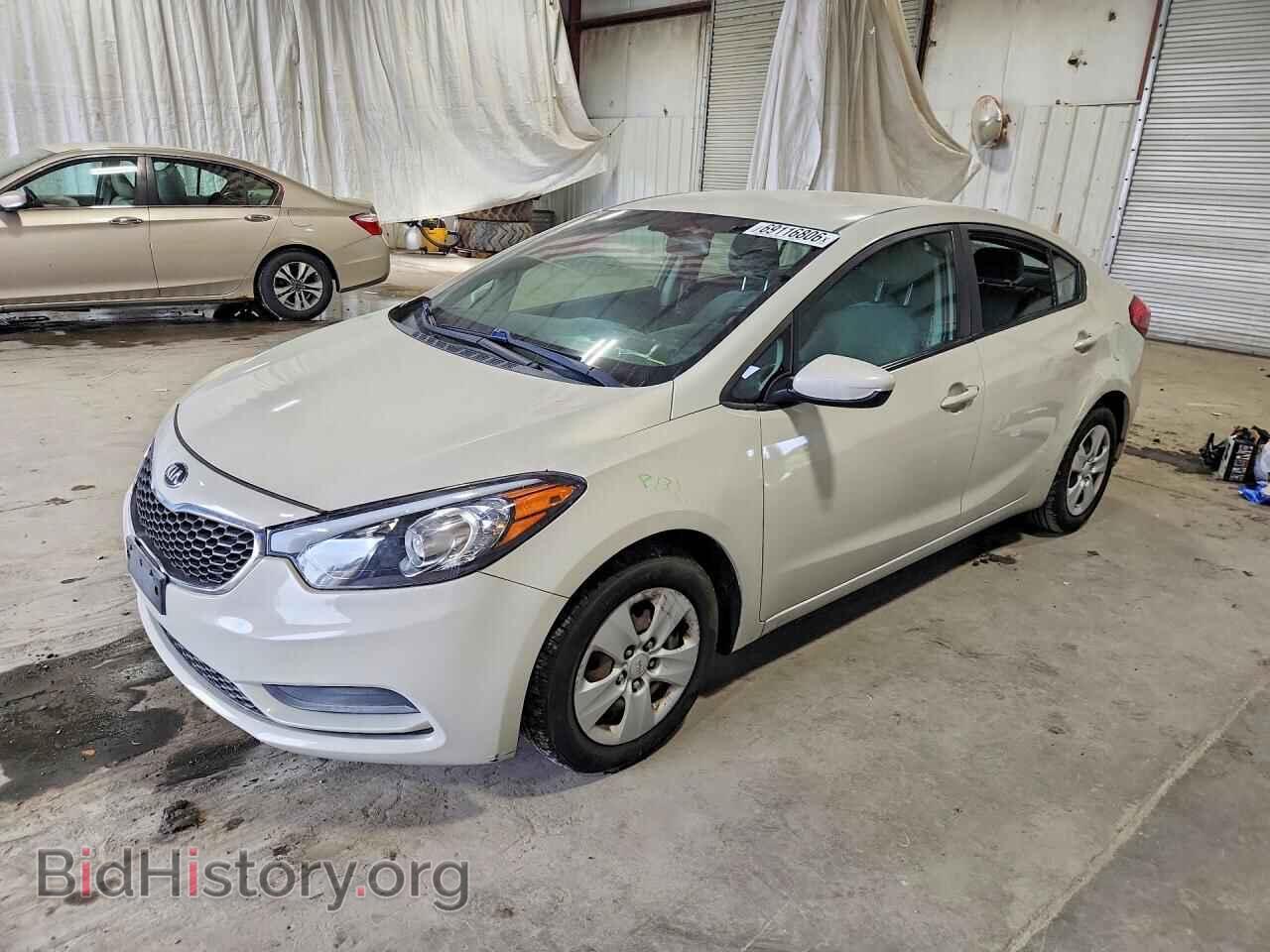 Фотография KNAFK4A63F5311607 - KIA FORTE 2015