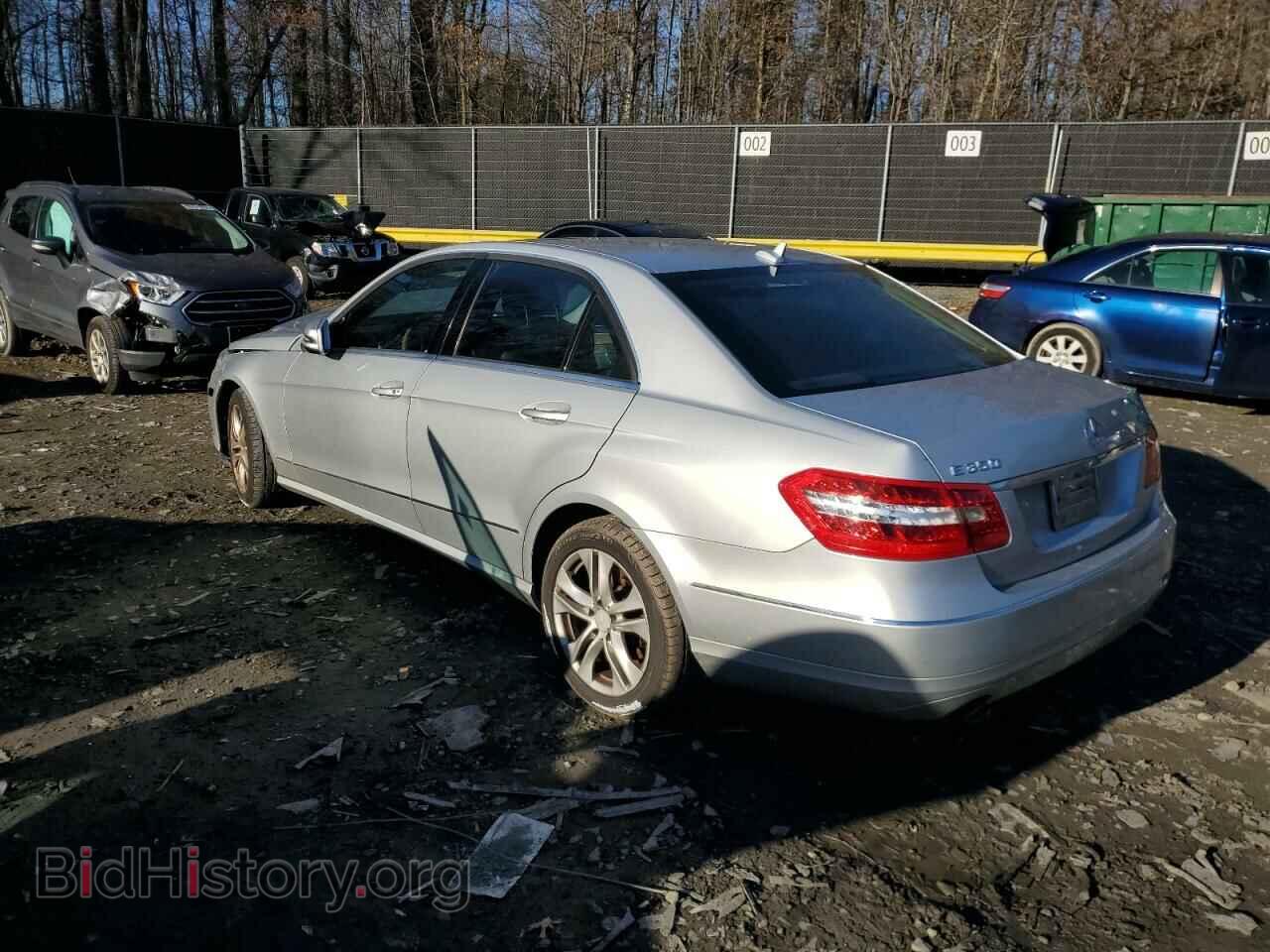 2011 MERCEDES-BENZ E-CLASS - VIN: WDDHF8HB1BA468733 - Фото 2