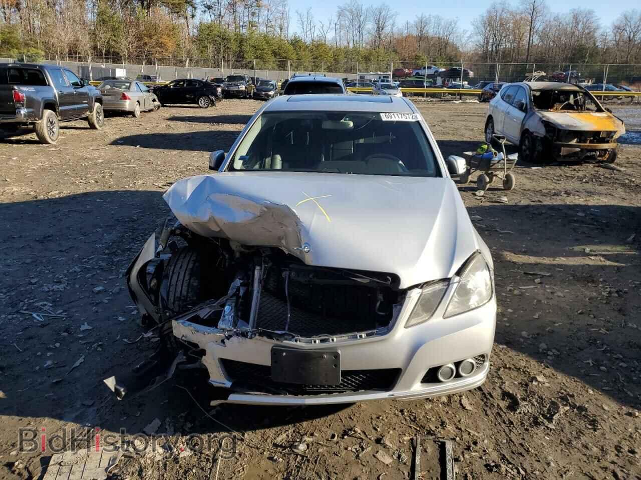2011 MERCEDES-BENZ E-CLASS - VIN: WDDHF8HB1BA468733 - Фото 5