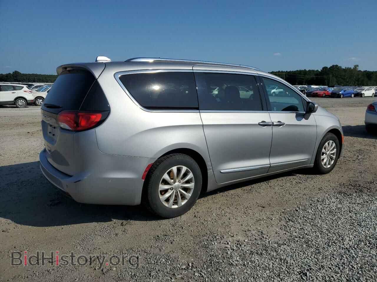 2018 CHRYSLER PACIFICA - VIN: 2C4RC1BG5JR233443 - Photo 3