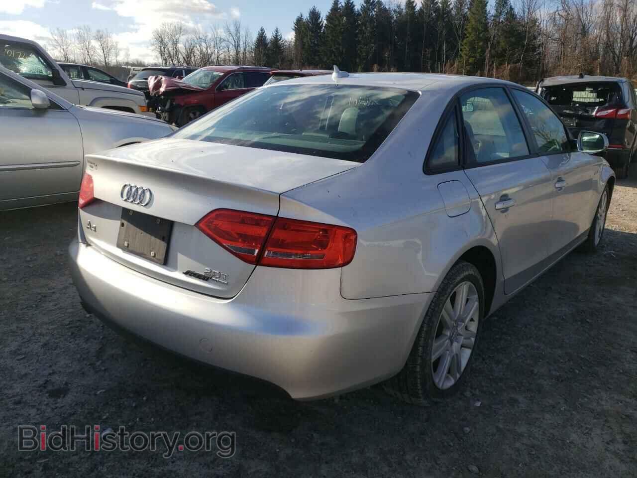 2011 AUDI A4 - VIN: WAUDFAFLXBN012943 - Фото 4