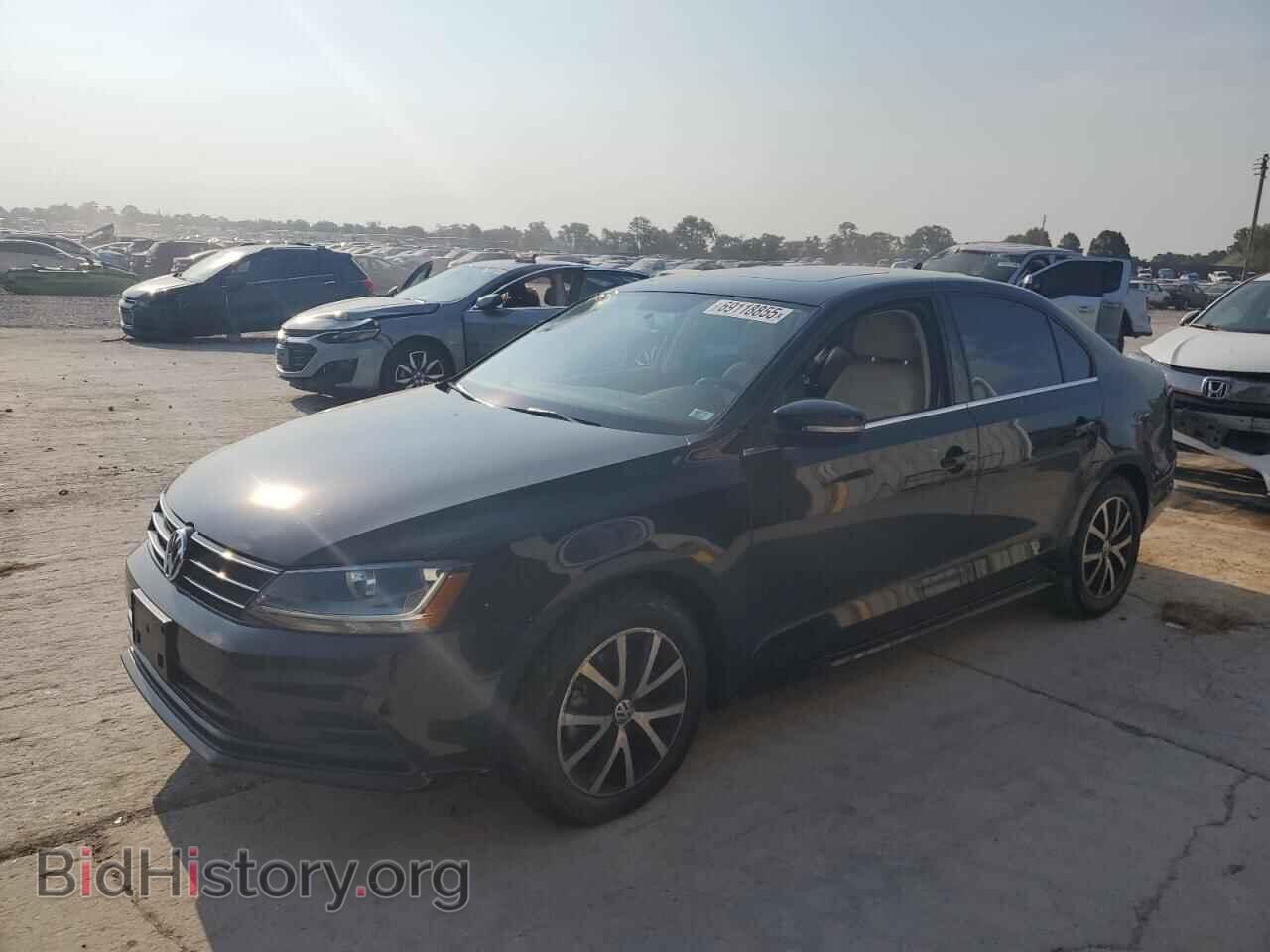 Фотография 3VWDB7AJ7HM305190 - VOLKSWAGEN JETTA 2017