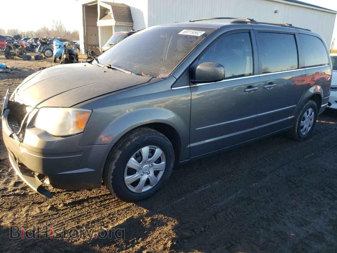 Photo 2A4RR5D12AR358215 - CHRYSLER MINIVAN 2010