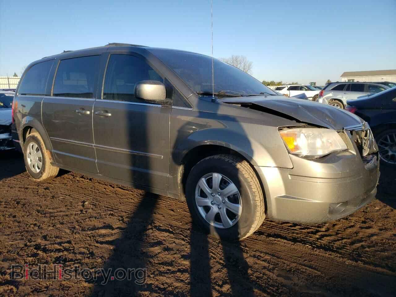 2010 CHRYSLER MINIVAN - VIN: 2A4RR5D12AR358215 - Фото 4