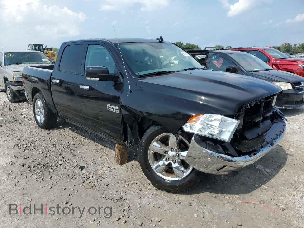 2018 RAM 1500 - VIN: 3C6RR7LG4JG226996 - Фото 4