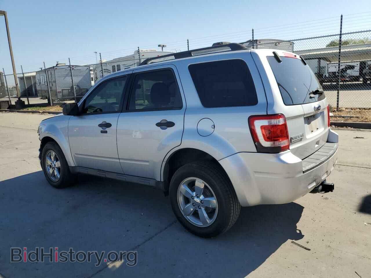 2012 FORD ESCAPE - VIN: 1FMCU0D75CKA15042 - Фото 2