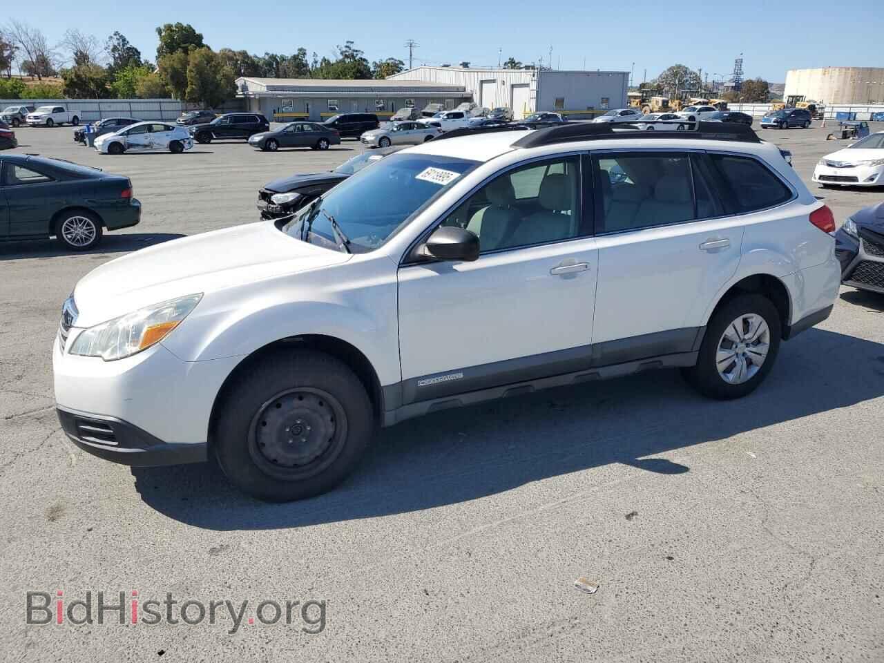 Photo 4S4BRBAC2B3394553 - SUBARU OUTBACK 2011