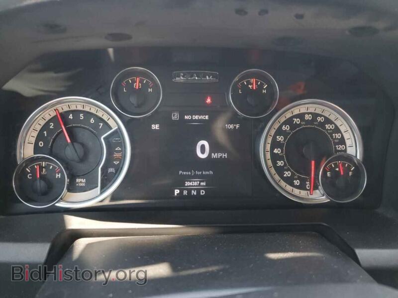 2015 RAM 1500 (VIN 1C6RR6LT2FS675388) — фото 9 из 14